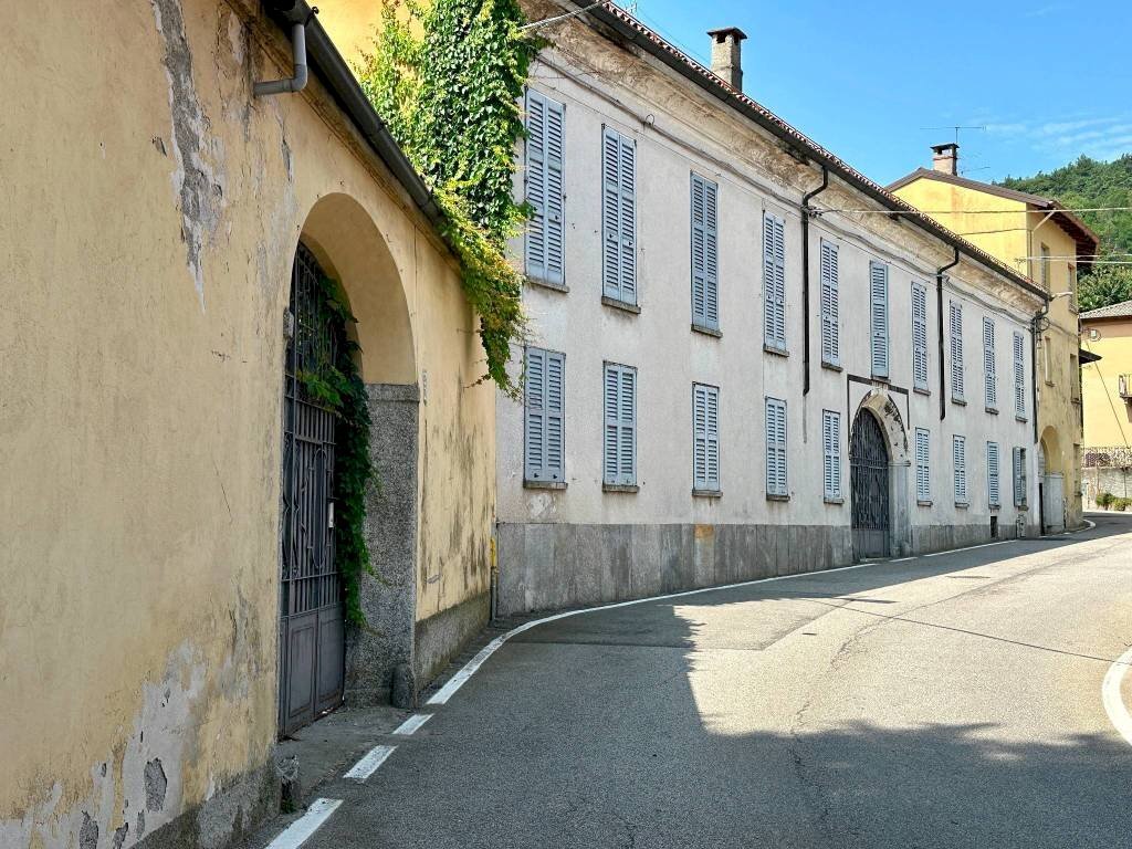 Zona - Rustico via Roma, 57, Mercallo - foto 1