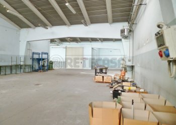 capannone - Locale Commerciale Località Fracanzana 39, Montebello Vicentino - foto 5