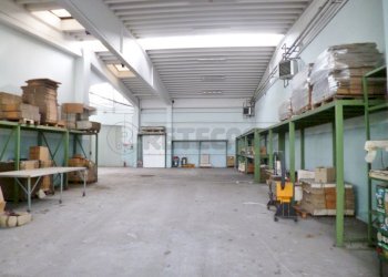 capannone - Locale Commerciale Località Fracanzana 39, Montebello Vicentino - foto 11