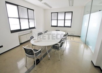 IMG_0085.JPG - Locale Commerciale Località Fracanzana 39, Montebello Vicentino - foto 25