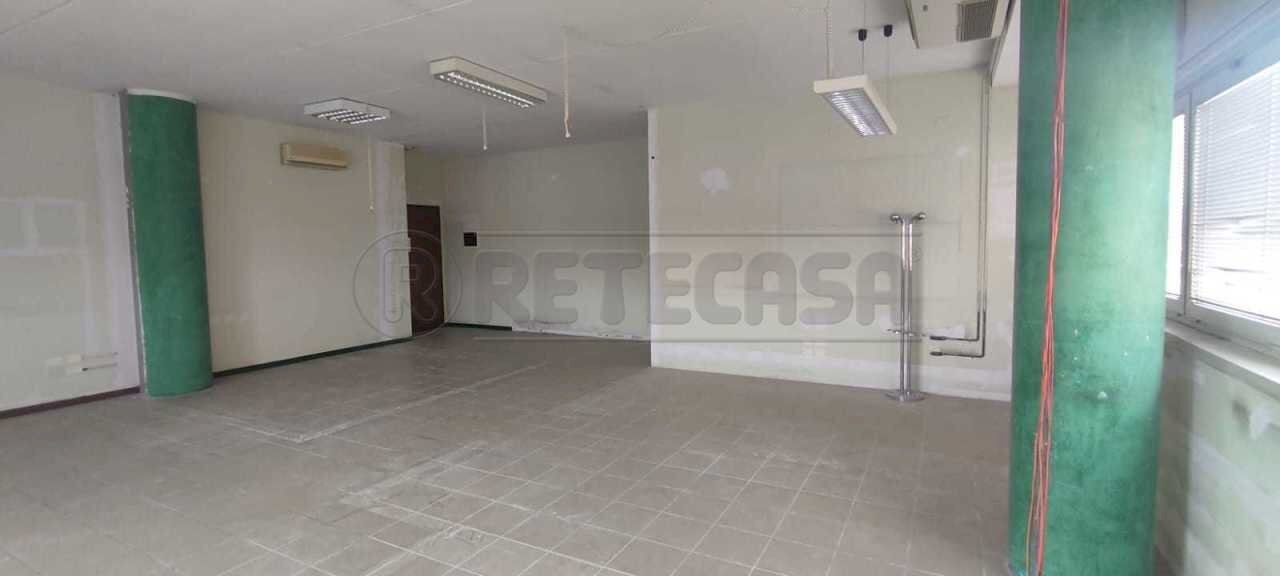 3-.jpg - Ufficio Via Cristoforo Colombo 2, Creazzo - foto 3