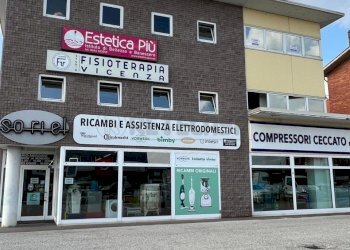 1-4.jpg.jpg - Ufficio Via Cristoforo Colombo 2, Creazzo - foto 1