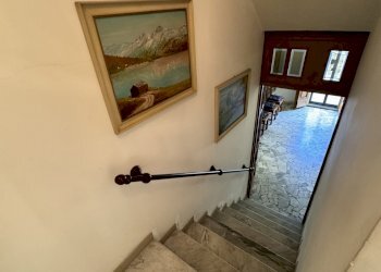 scale - Villa Via del Bisenzio, Vernio - foto 13