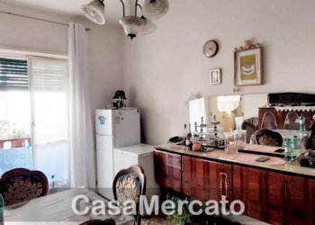 b1.jpg - Bilocale Rocca di Papa - foto 3