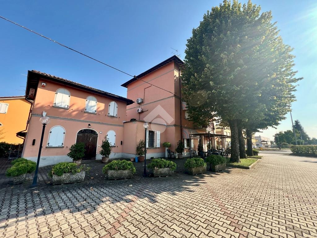 Hotel - Accommodation facility Strada Cartoccio, Novellara - photo 1