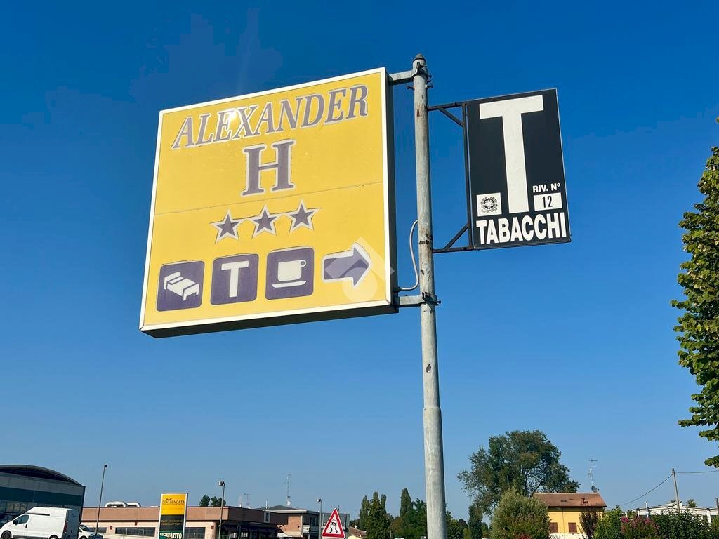 Hotel - Accommodation facility Strada Cartoccio, Novellara - photo 2