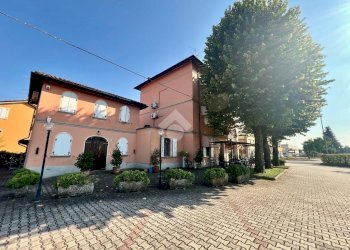 Hotel - Accommodation facility Strada Cartoccio, Novellara - photo 1