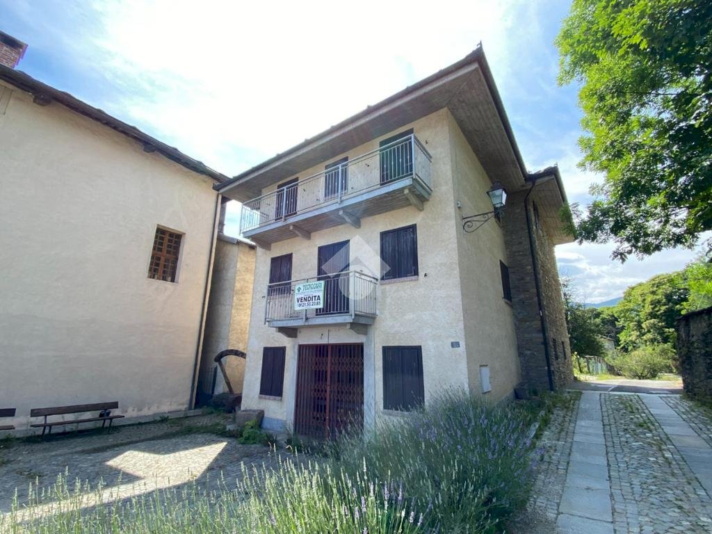 Casa indipendente Piazza Monnet Enrico, Prarostino - foto 3