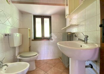 Casa indipendente Piazza Monnet Enrico, Prarostino - foto 4