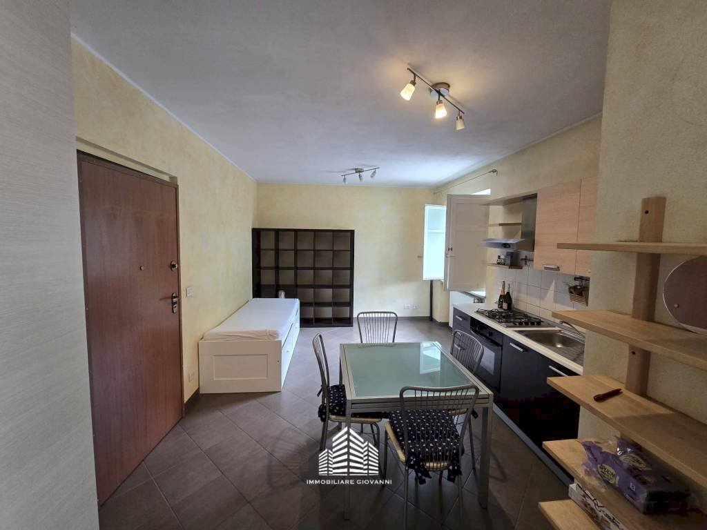 cucina - Appartamento strada San Michele, 22, Bra - foto 2