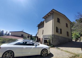 Facciata - Villa strada Provinciale della Futa, Loiano - foto 7