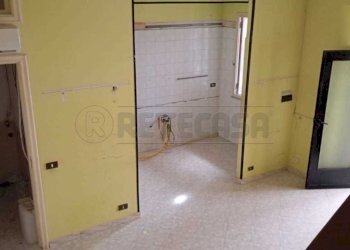 IMG-20241031-WA0003.jpg - Casa semi indipendente Via Cavour, Marcianise - foto 2