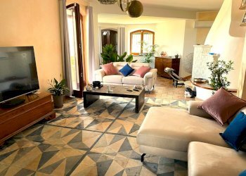 DILEOIMMOBILIARE VENDE VILLA CON PISCINA VISTA MAR - Casa indipendente Morro d'Oro - foto 20