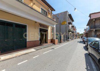 Via degli Ulivi 89 (1).jpg - Locale Commerciale Via Ulivi 87, San Gregorio di Catania - foto 1