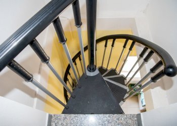 Scala interna.jpg - Bilocale Cagliari - foto 11