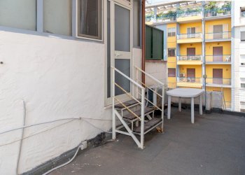 Terrazzo fronte camera (1).jpg - Bilocale Cagliari - foto 18