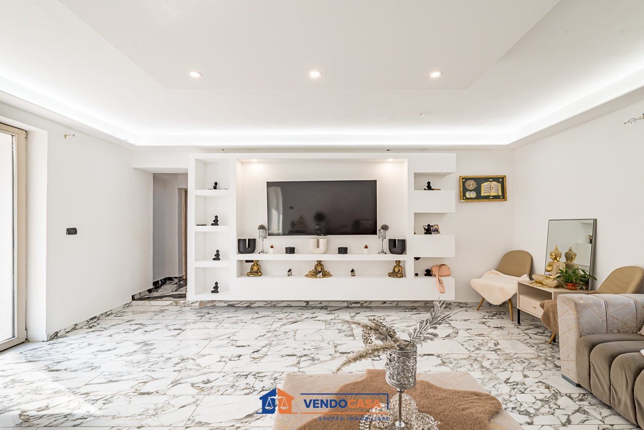 Independent house Moretta - photo 1