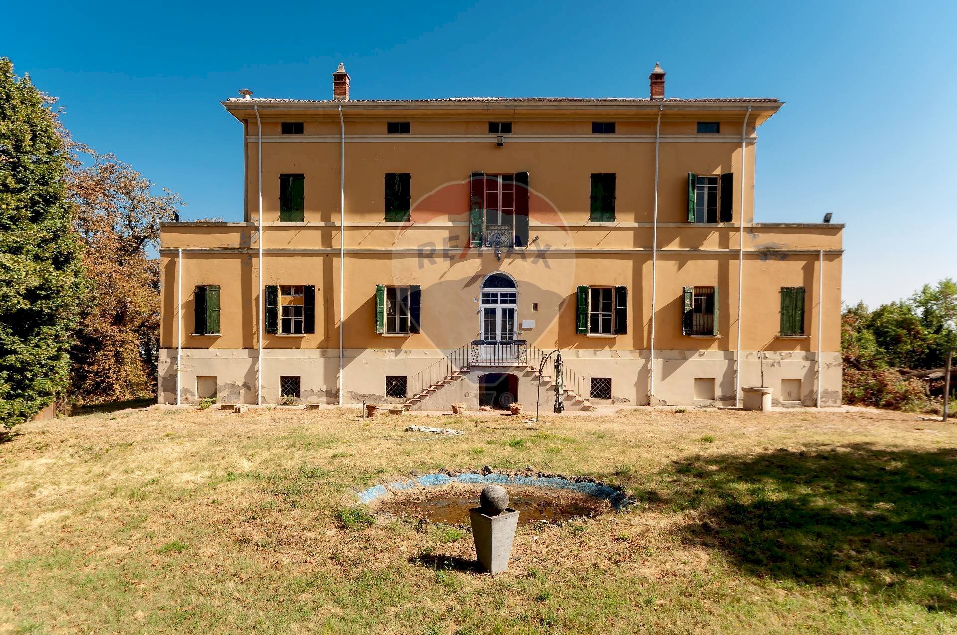 Villa via sant'antonio, 14 
 Monteveglio, Valsamoggia (zona Torrazzi) - foto 1
