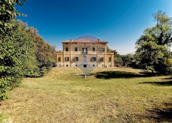 Villa via sant'antonio, 14 
 Monteveglio, Valsamoggia (zona Torrazzi) - foto 2