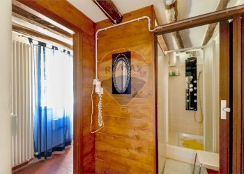 Villa via sant'antonio, 14 
 Monteveglio, Valsamoggia (zona Torrazzi) - foto 25