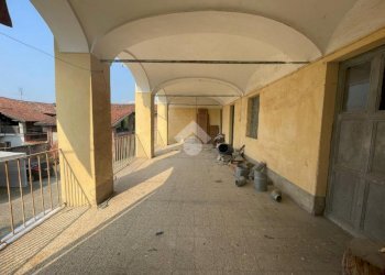 Rustic Via delle Scuole, Castellamonte - photo 3