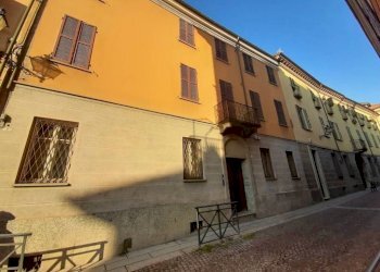 Facciata - Stabile - Palazzo via Giulia, Tortona - foto 17