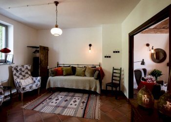 Salone - Rustic strada Albera, Castel Boglione - photo 5