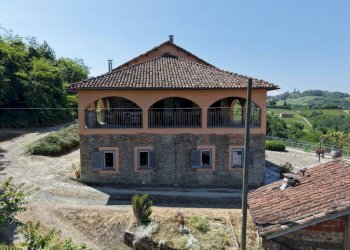 Facciata - Rustic strada Albera, Castel Boglione - photo 26