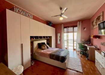 Camera da letto - Quadrilocale via Superga, 13, Carmagnola - foto 16