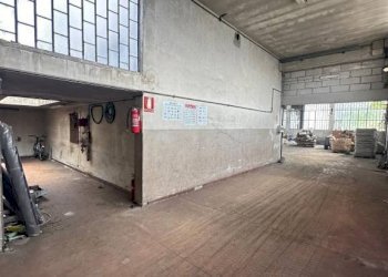 Interno non residenziale - Capannone Castellanza - foto 6