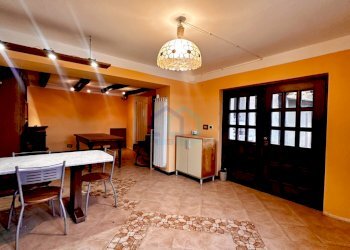 CUCINA - Villa Località Bricco 1, Altare - photo 3