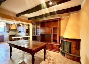 ZONA PRANZO - Villa Località Bricco 1, Altare - photo 5