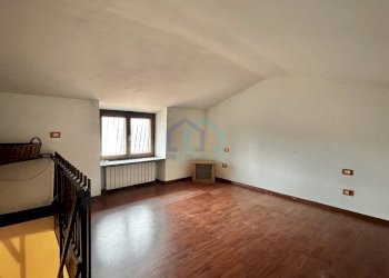 SOTTOTETTO CAMERA - Villa Località Bricco 1, Altare - photo 8