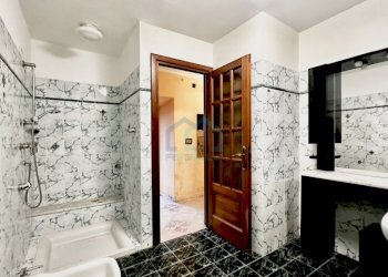 BAGNO INFERIORE - Villa Località Bricco 1, Altare - photo 17