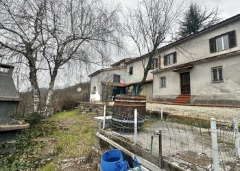 VILLA - Villa Località Bricco 1, Altare - photo 23