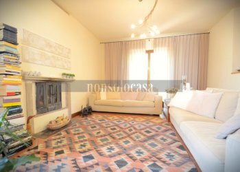 SALA PRIMO LIVELLO - Villa Strada Del Brozzo 456, Perugia - foto 12