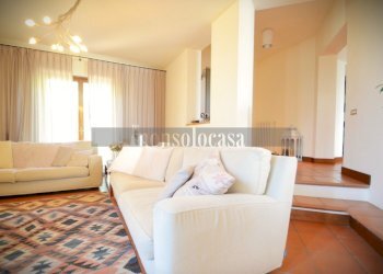 SALA PRIMO LIVELLO - Villa Strada Del Brozzo 456, Perugia - foto 13