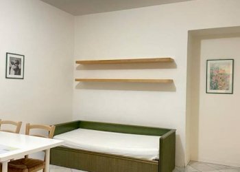 Cameretta - One-room apartment via Moretto, Brescia (neighborhood Centro Storico) - photo 3