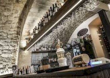 Shop via Lecco, Milano - photo 24