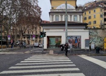 Zona - Shop piazza Guglielmo Oberdan, Milano - photo 9