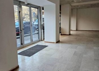 Interno non residenziale - Shop corso Indipendenza, Milano - photo 7