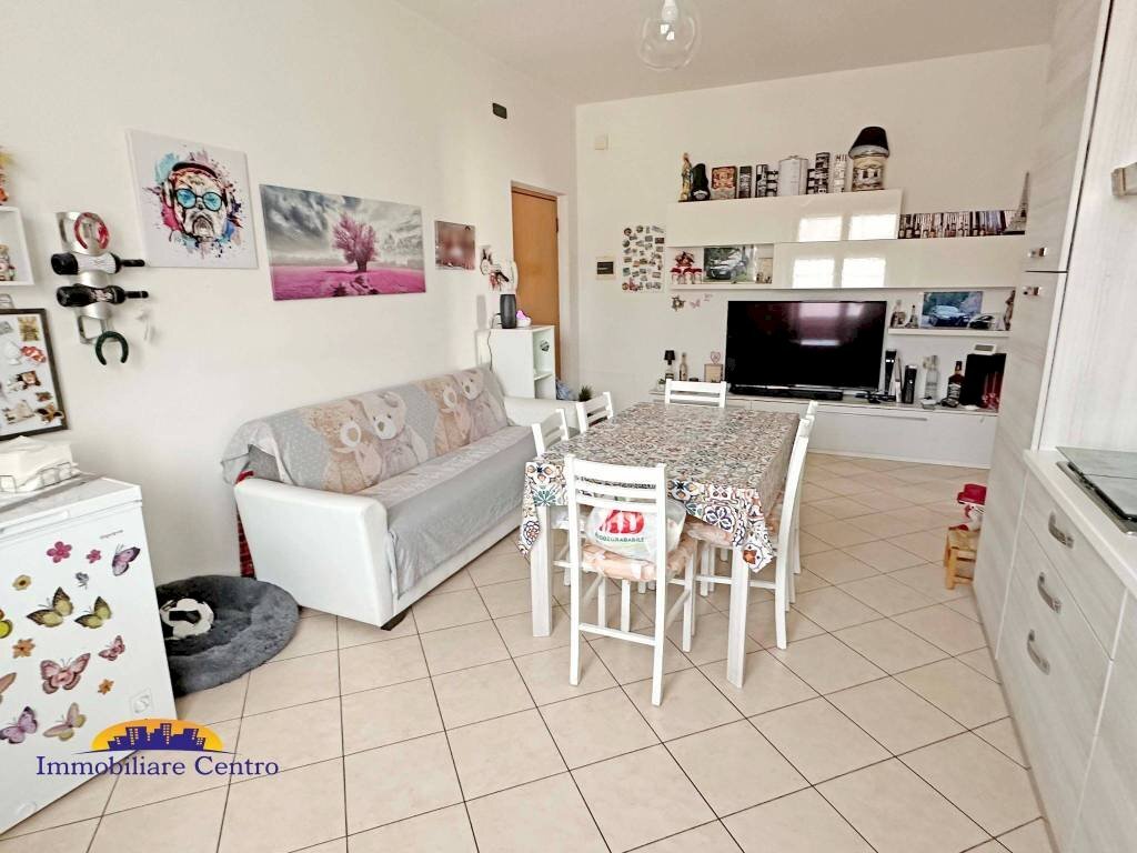 Vista - Three-room apartment piazza 4 Novembre, 10, Povegliano Veronese - photo 3