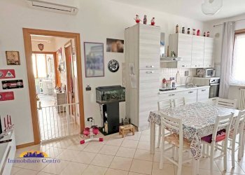 Vista - Three-room apartment piazza 4 Novembre, 10, Povegliano Veronese - photo 5