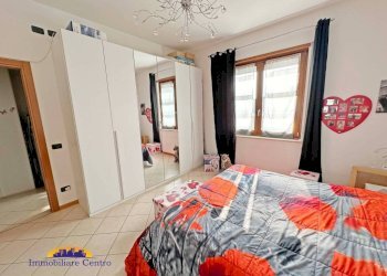 Vista - Three-room apartment piazza 4 Novembre, 10, Povegliano Veronese - photo 9