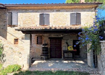 03.jpg - Casale Strada di Compresso, Perugia - foto 3