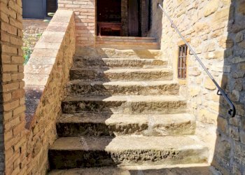 05.jpg - Casale Strada di Compresso, Perugia - foto 5