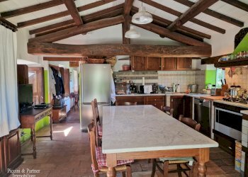 23.jpg - Casale Strada di Compresso, Perugia - foto 23