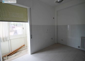 Quadrilocale Via Martin Luter King, Ururi - foto 9