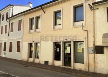 Esterno.jpeg - Office Via Luigi Cazzavillan 34, Arzignano - photo 1