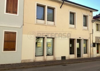 Esterno.jpeg - Office Via Luigi Cazzavillan 34, Arzignano - photo 2